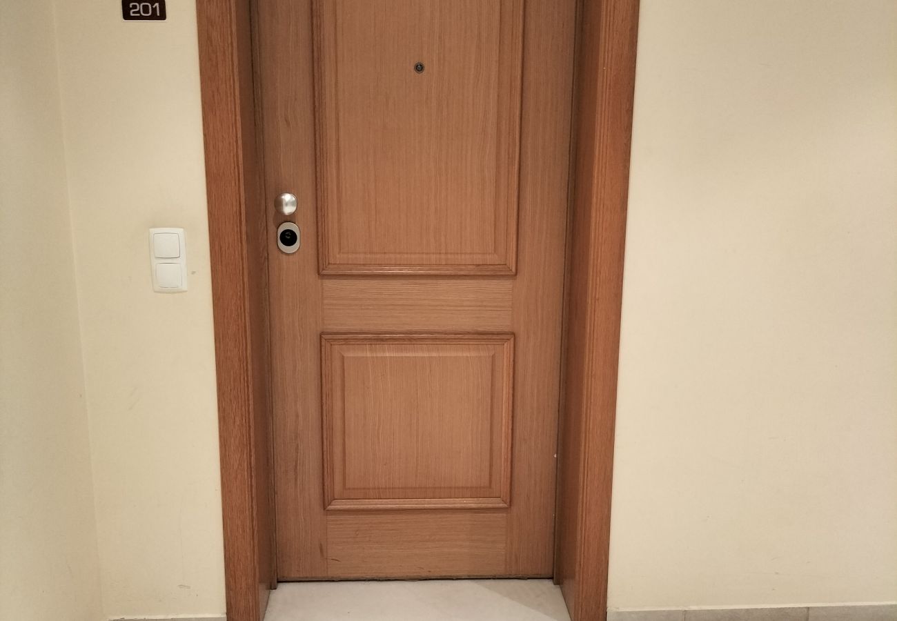 Apartment in Quarteira - T2 Infante AC 201 wifi Garagem 50m Praia