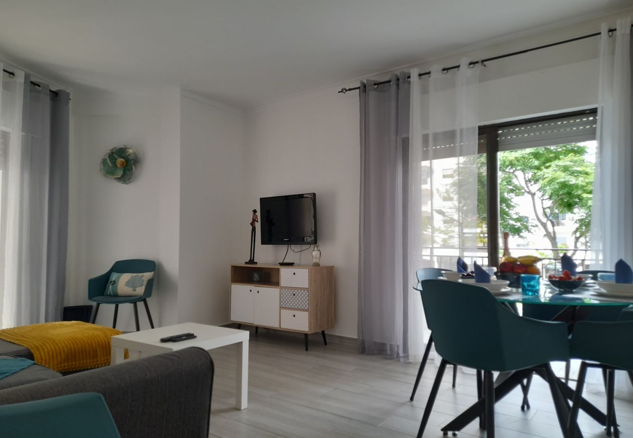Apartment in Quarteira - T2 Vista Atlantica Charmoso A/C