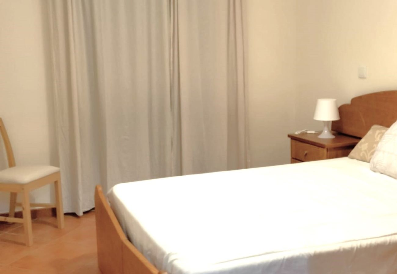 Apartment in Quarteira - T2 Vila Bairos A/C Piscina e Garagem Vilamoura