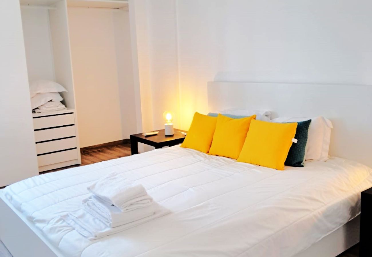 Apartment in Quarteira - T1 Pontemira 7C Vista Mar A/C, 80m praia