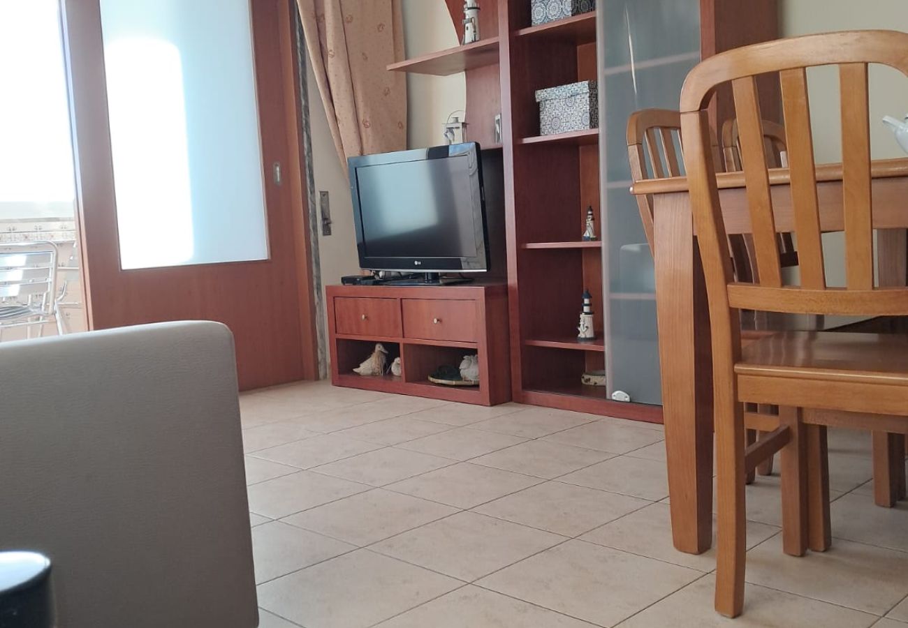 Apartment in Quarteira - T1 Torre 20 10ºD Vista Mar,estac,TV wifi