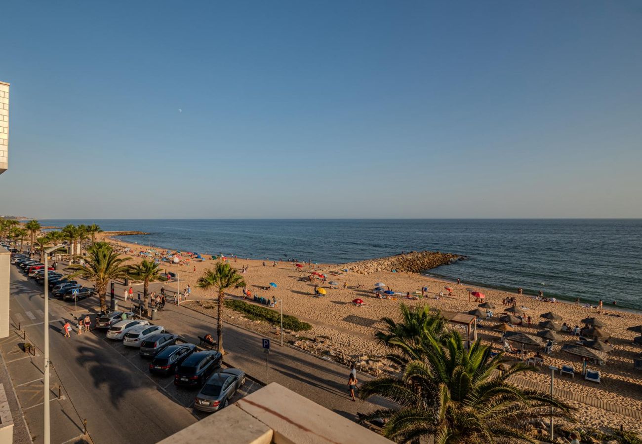 Apartment in Quarteira - T2 SUNRISE DREAM-FRENTE MAR
