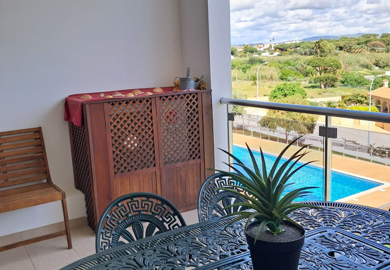 Apartment in Quarteira - T2  CHARME A/C-PISCINA/GARAGEM