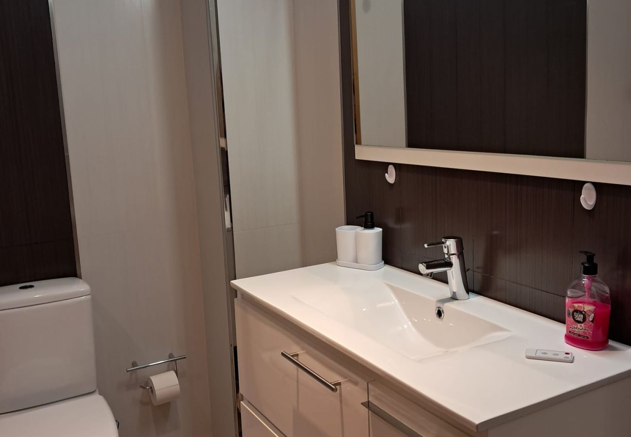 Apartment in Quarteira - T2  CHARME A/C-PISCINA/GARAGEM