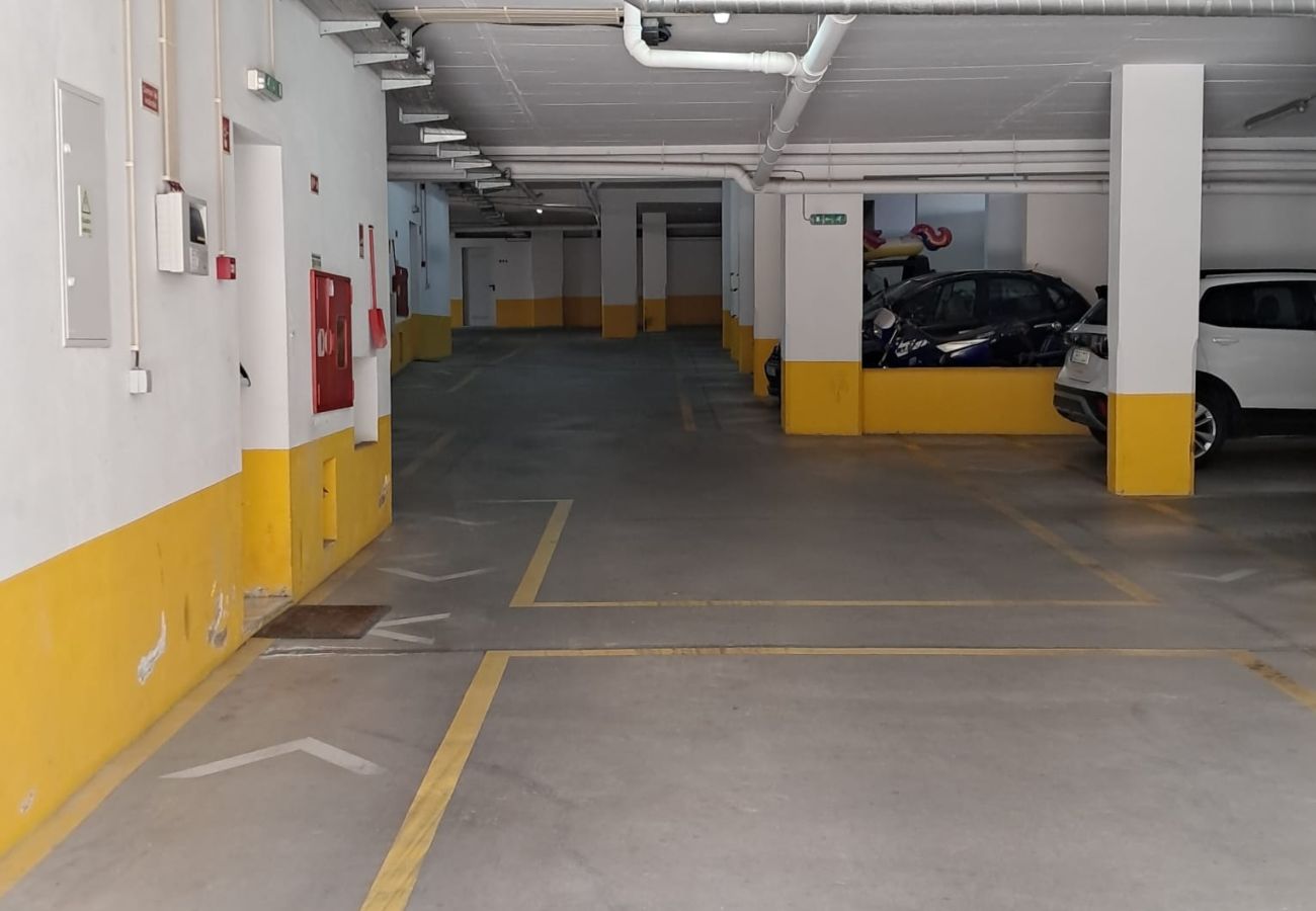 Apartment in Quarteira - T2  CHARME A/C-PISCINA/GARAGEM