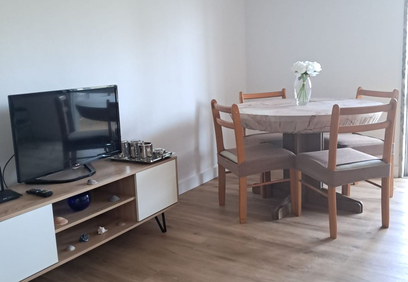 Apartment in Quarteira - T1 TORRE 20 2ºG