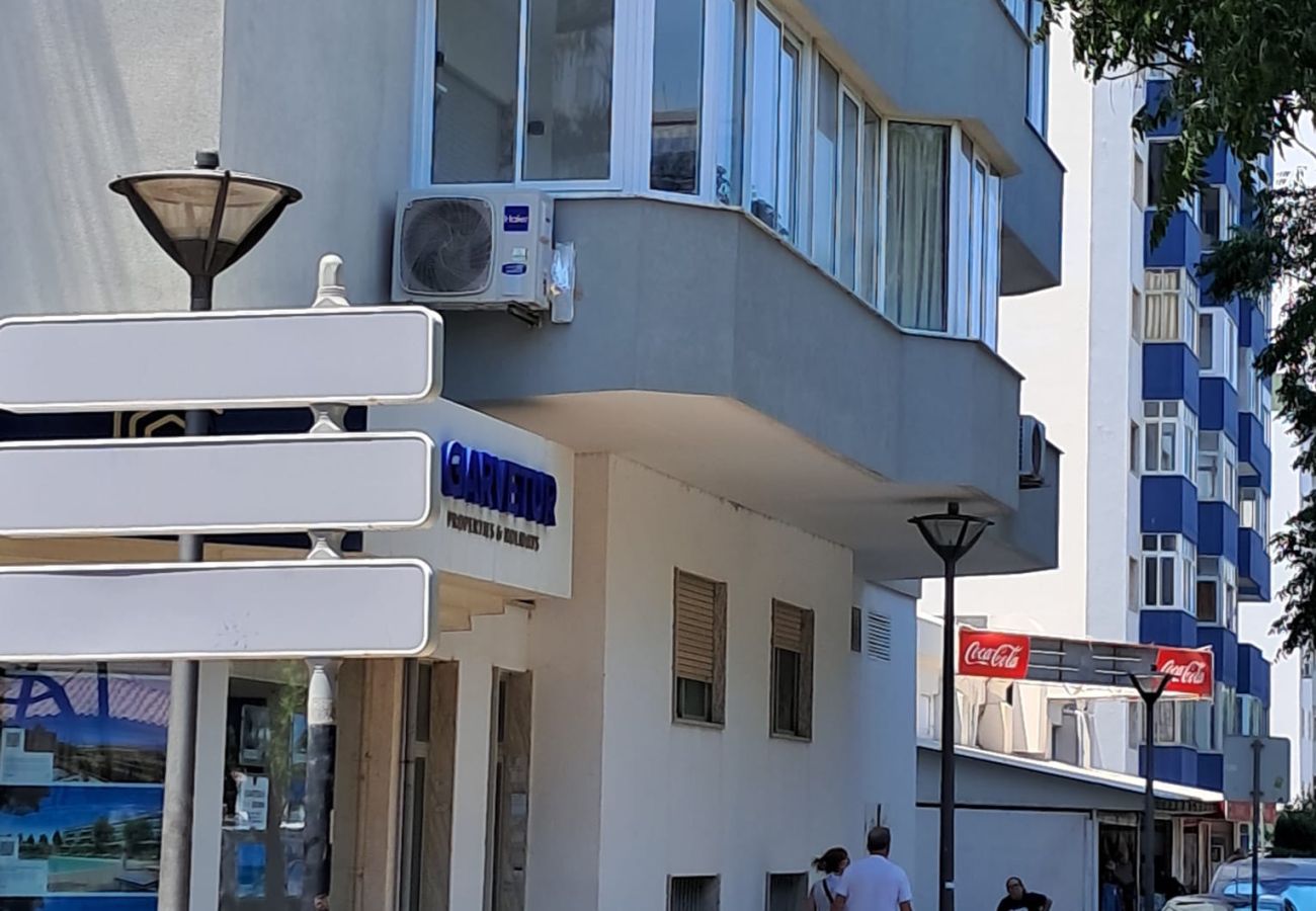Apartment in Quarteira - T1 TORRE 20 2ºG