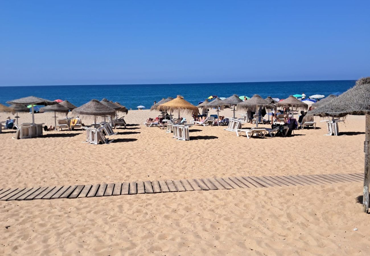 Apartment in Quarteira - T1 TORRE 20 2ºG
