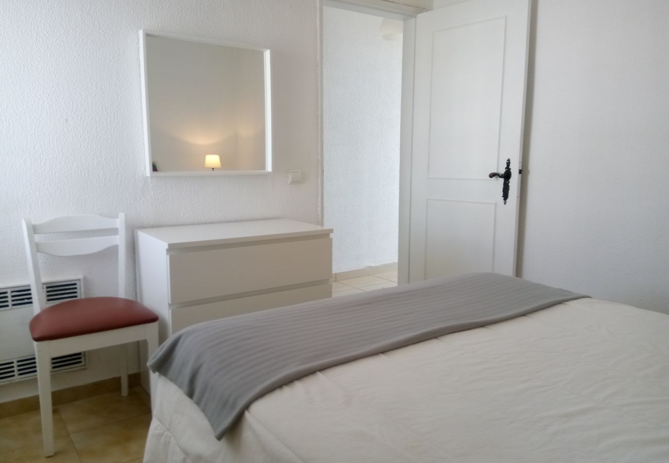 Appartement à Quarteira - T1 Praiamar 4E A/C FR.MAR GARAGEM