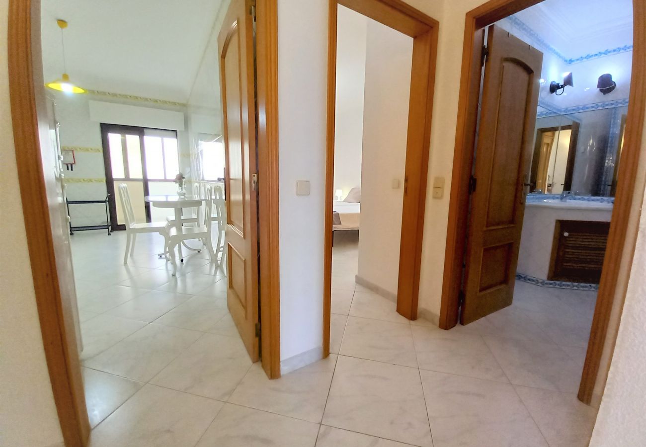 Appartement à Quarteira - T2  Calçadao VISTA DE LUXO FRENTE MAR 6 PESSOAS
