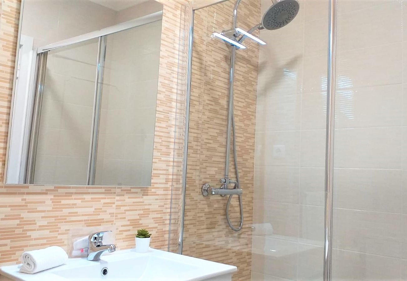 Appartement à Quarteira - T1 Mira Praia 7C AC, VISTA MAR WI-FI 4 PESSOA