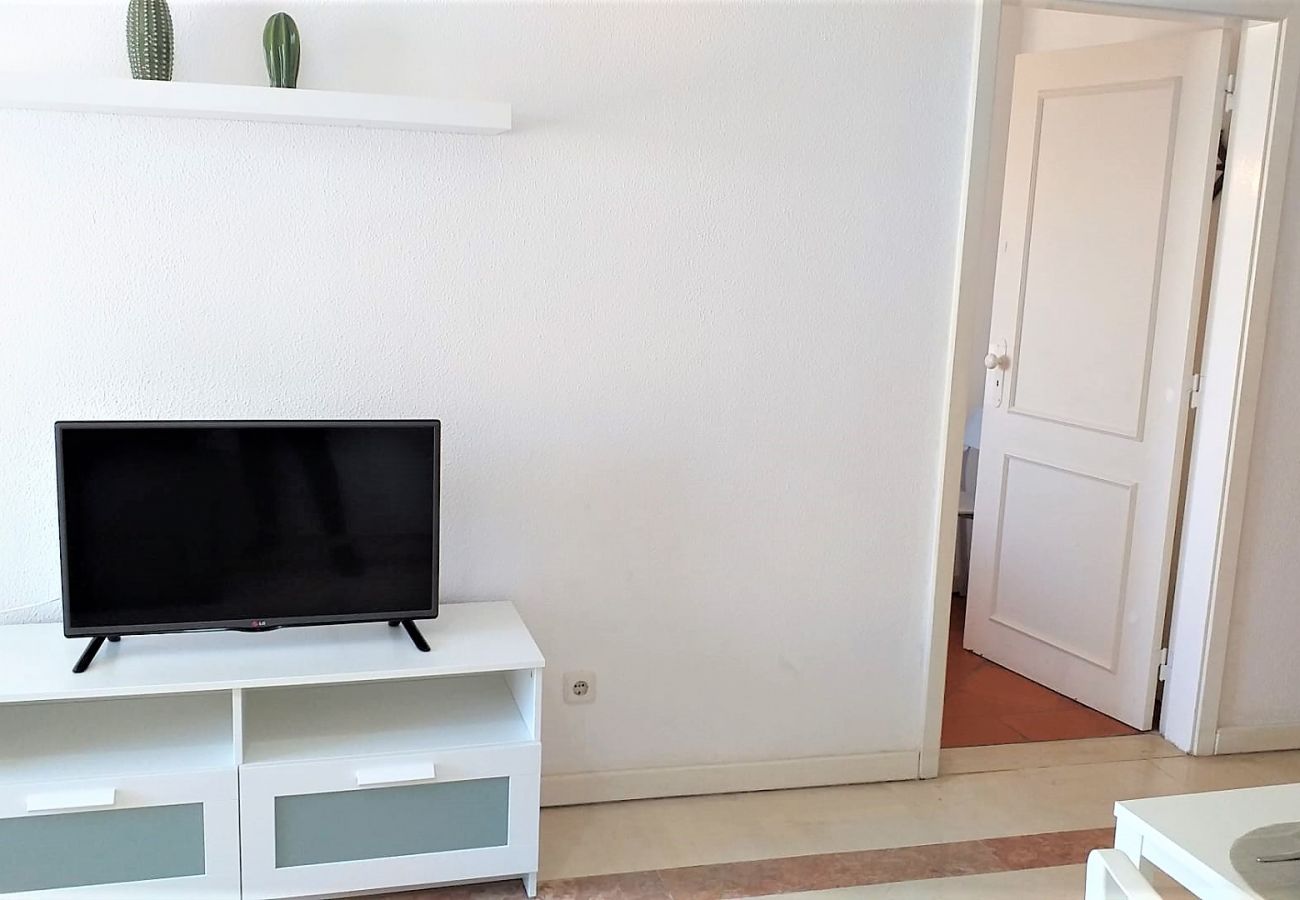 Appartement à Quarteira - T1 Moural AR COND, TV-WI-FI