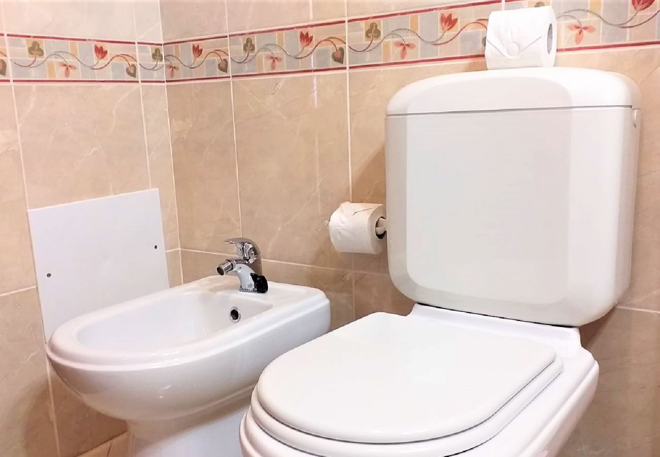 Appartement à Quarteira - T1 Colina Férias 8D-A/C,GARAGEM VMAR