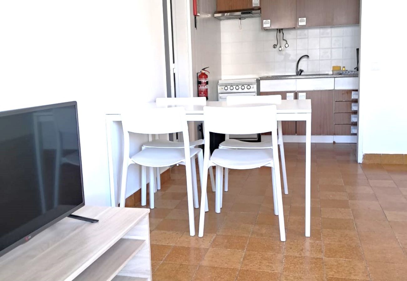 Appartement à Quarteira - T1 Torre 20 6G MÁGICO 80M PRAIA WI-FI 4 PESSOAS