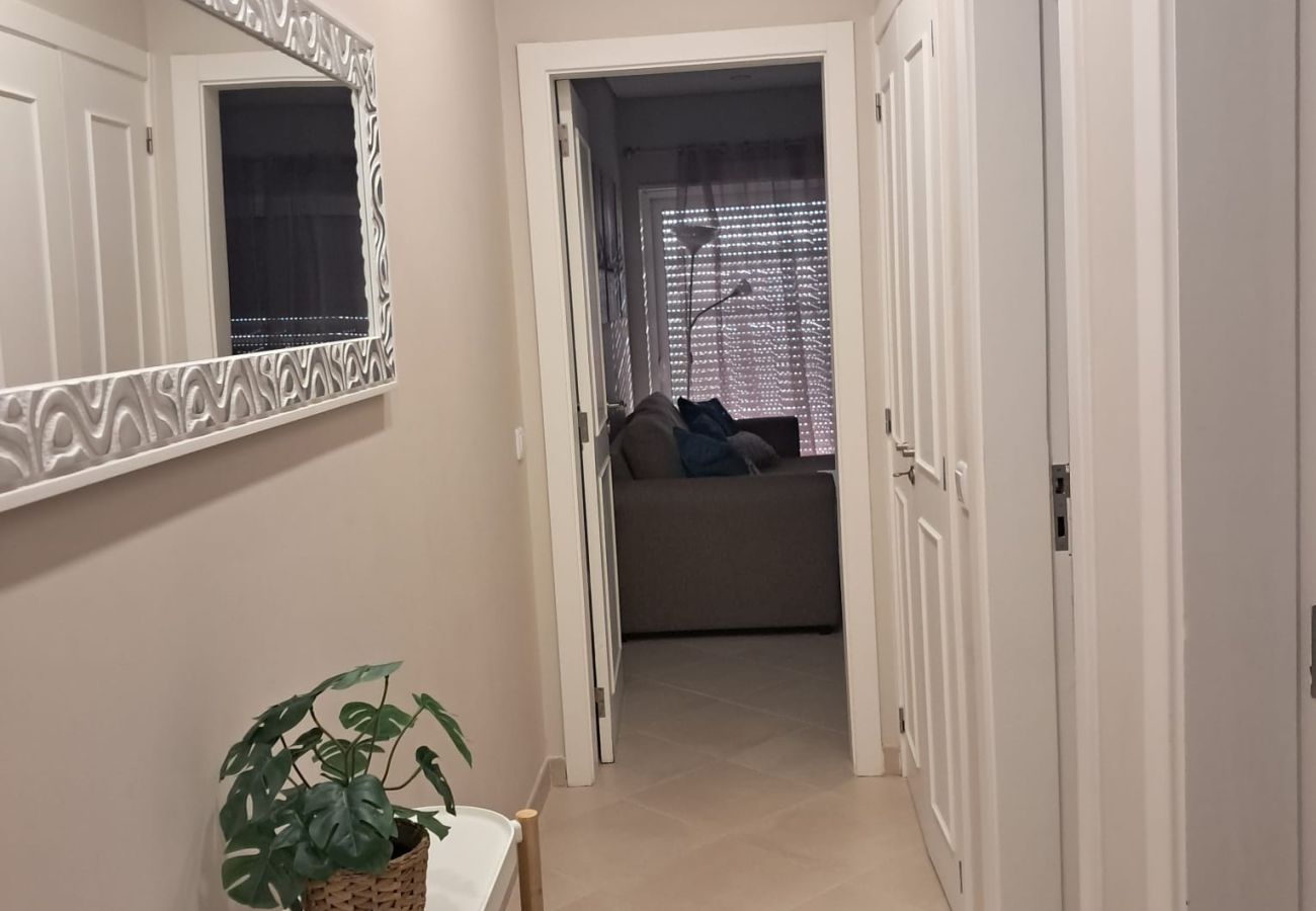 Appartement à Quarteira - T1 Praiamar FRENTE MAR A/C ESTACIONAMENTO WIFI