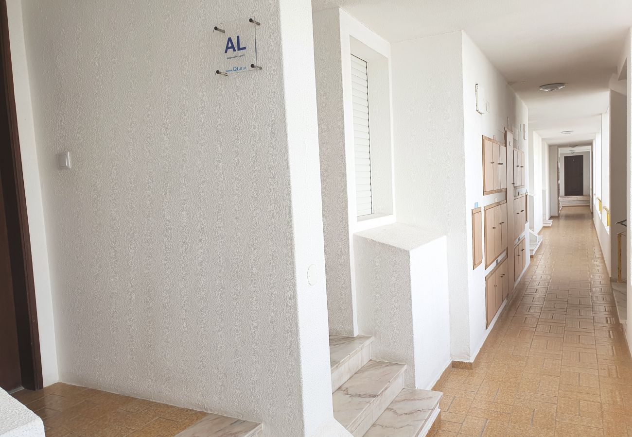 Appartement à Quarteira - T1 Praiamar 3H FR.MAR A/C ESTACIONAMENT