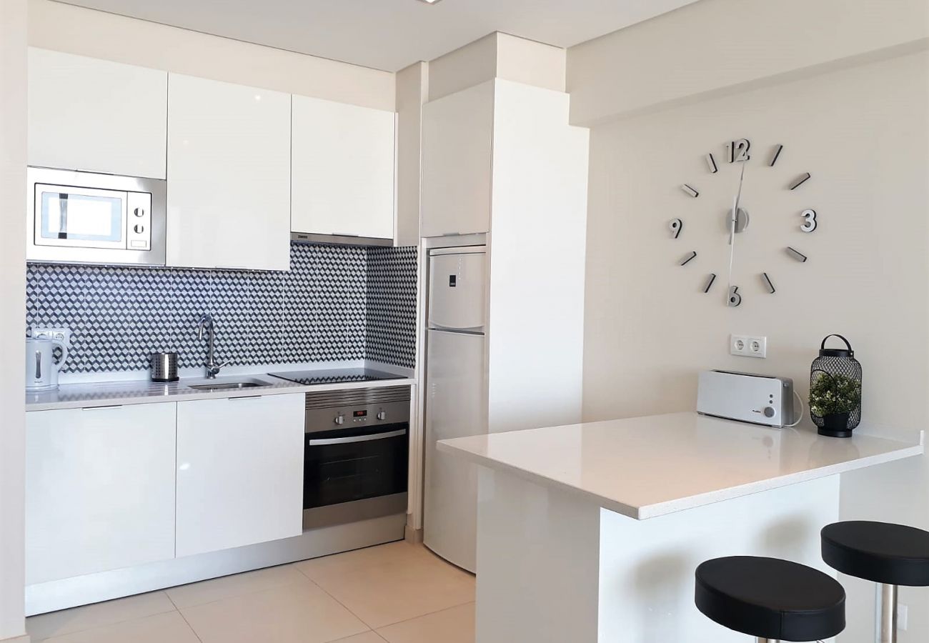 Appartement à Quarteira - T1 CONFORTO E VISTA MAR A/C 80M PRAIA-16E& WIFI