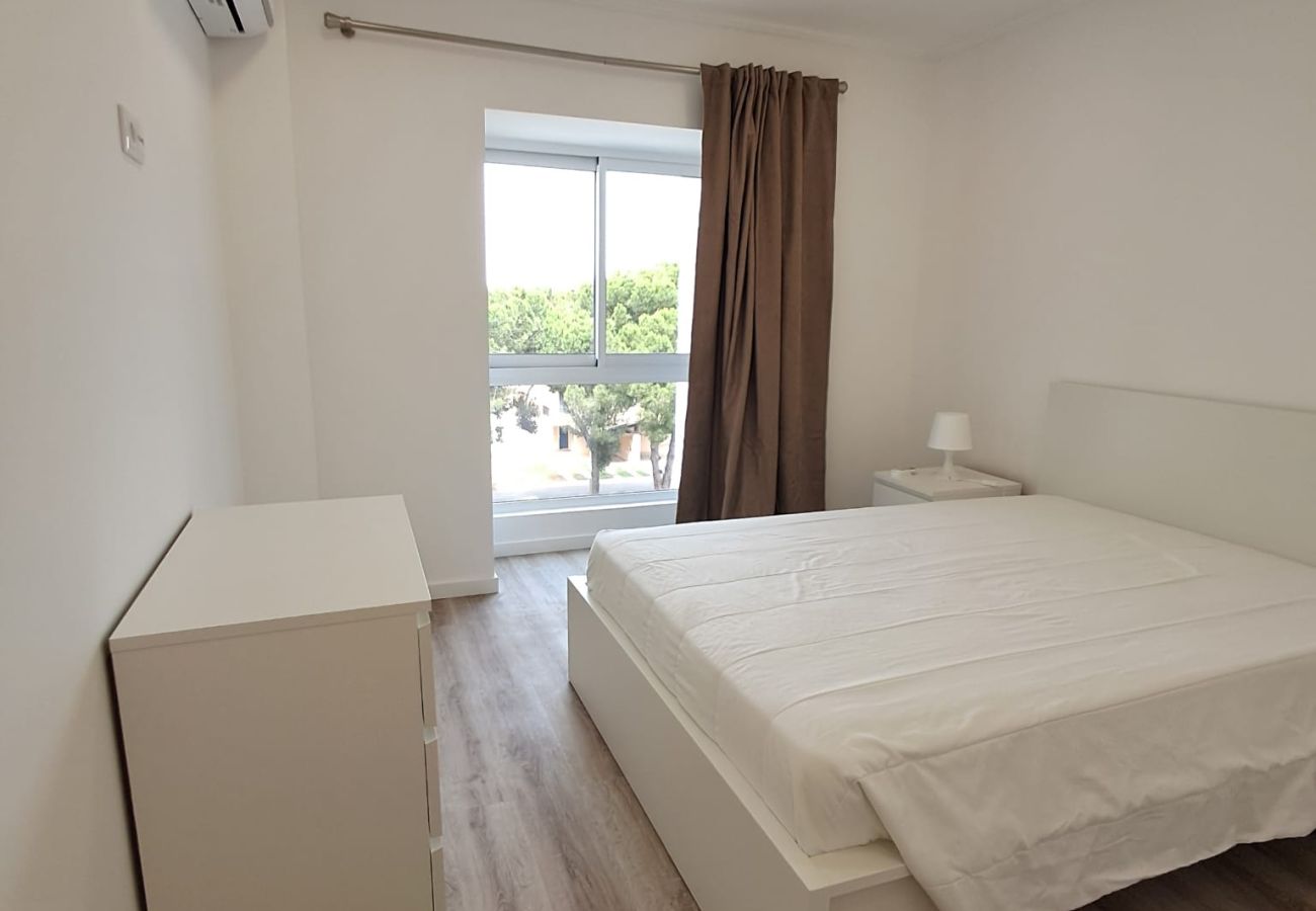 Appartement à Vilamoura - T2 A/C TENISGOLF 405- PISCINA-WIFI-VILAMOURA