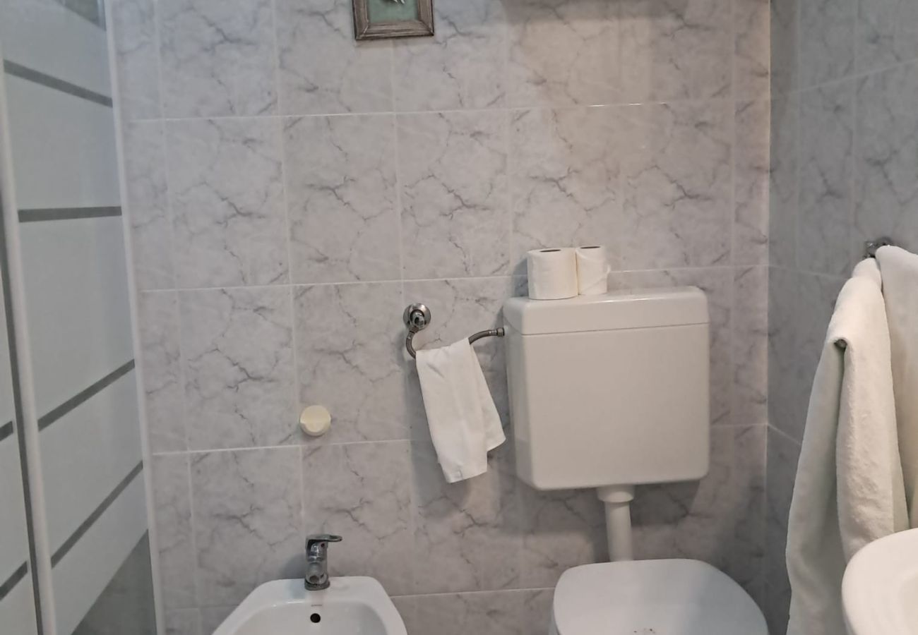 Appartement à Quarteira - T2-MAMA II.  AC FRENTE MAR 