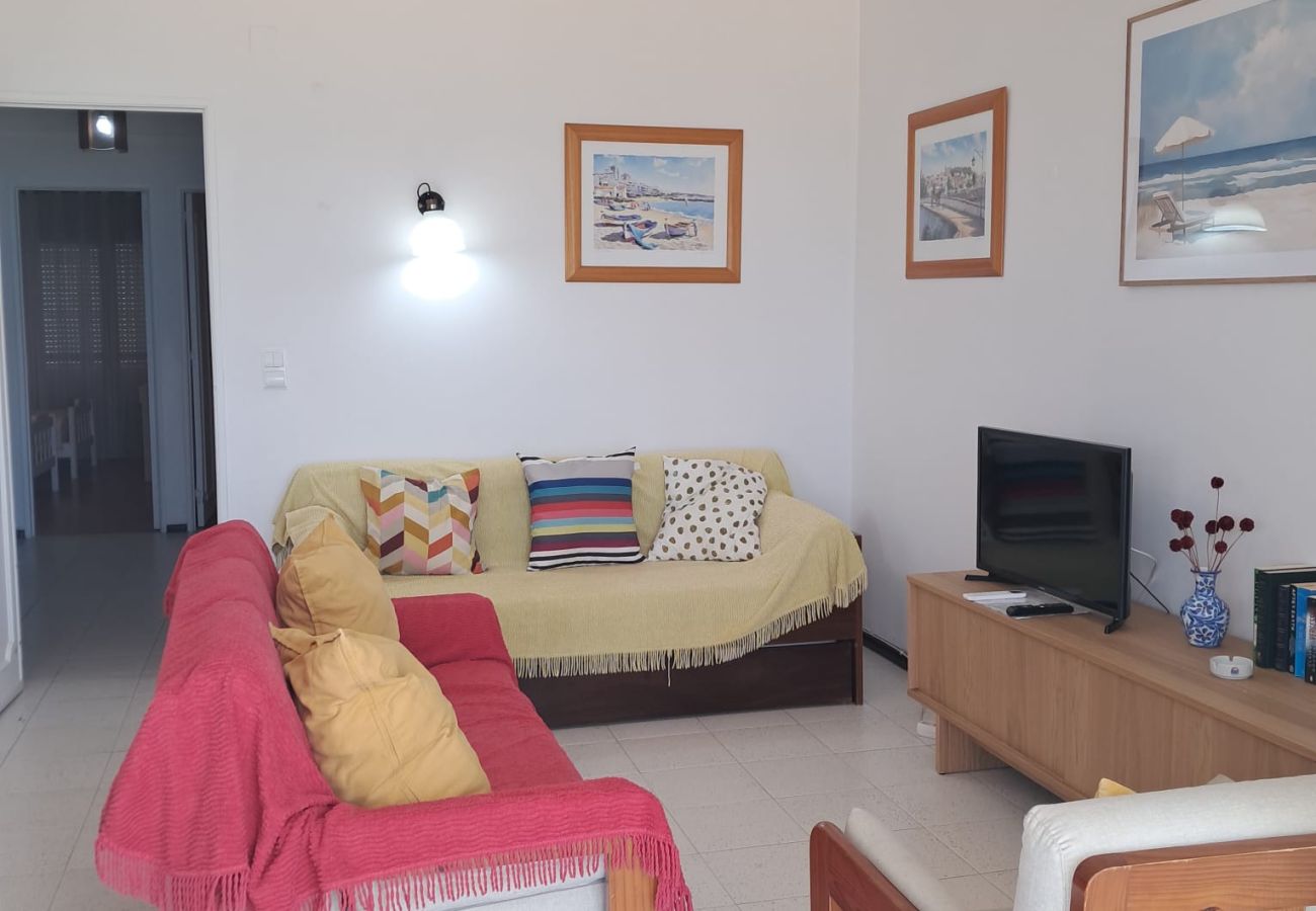 Appartement à Quarteira - T2-MAMA II.  AC FRENTE MAR 