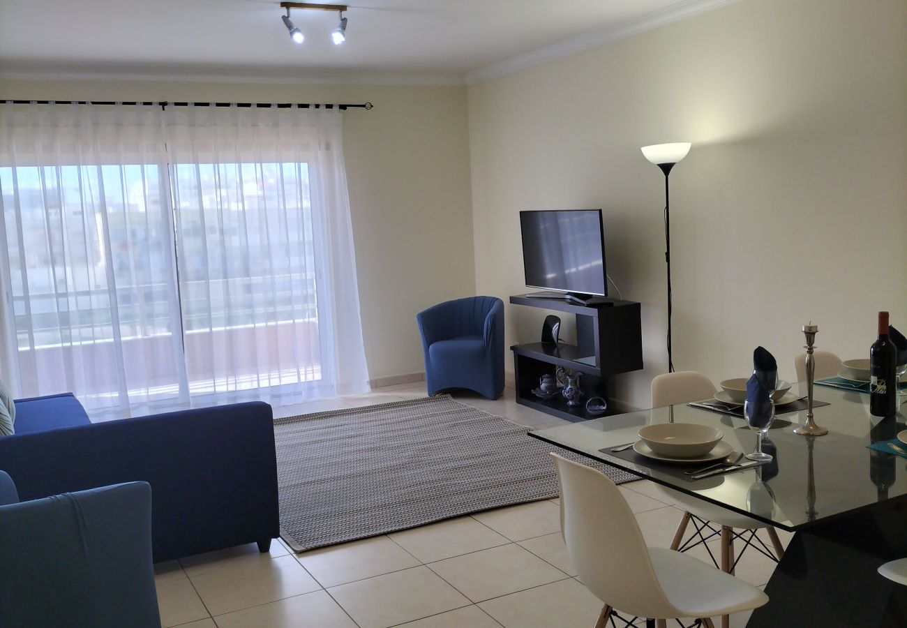 Appartement à Quarteira - T2 Infante AC 201 wifi Garagem 50m Praia