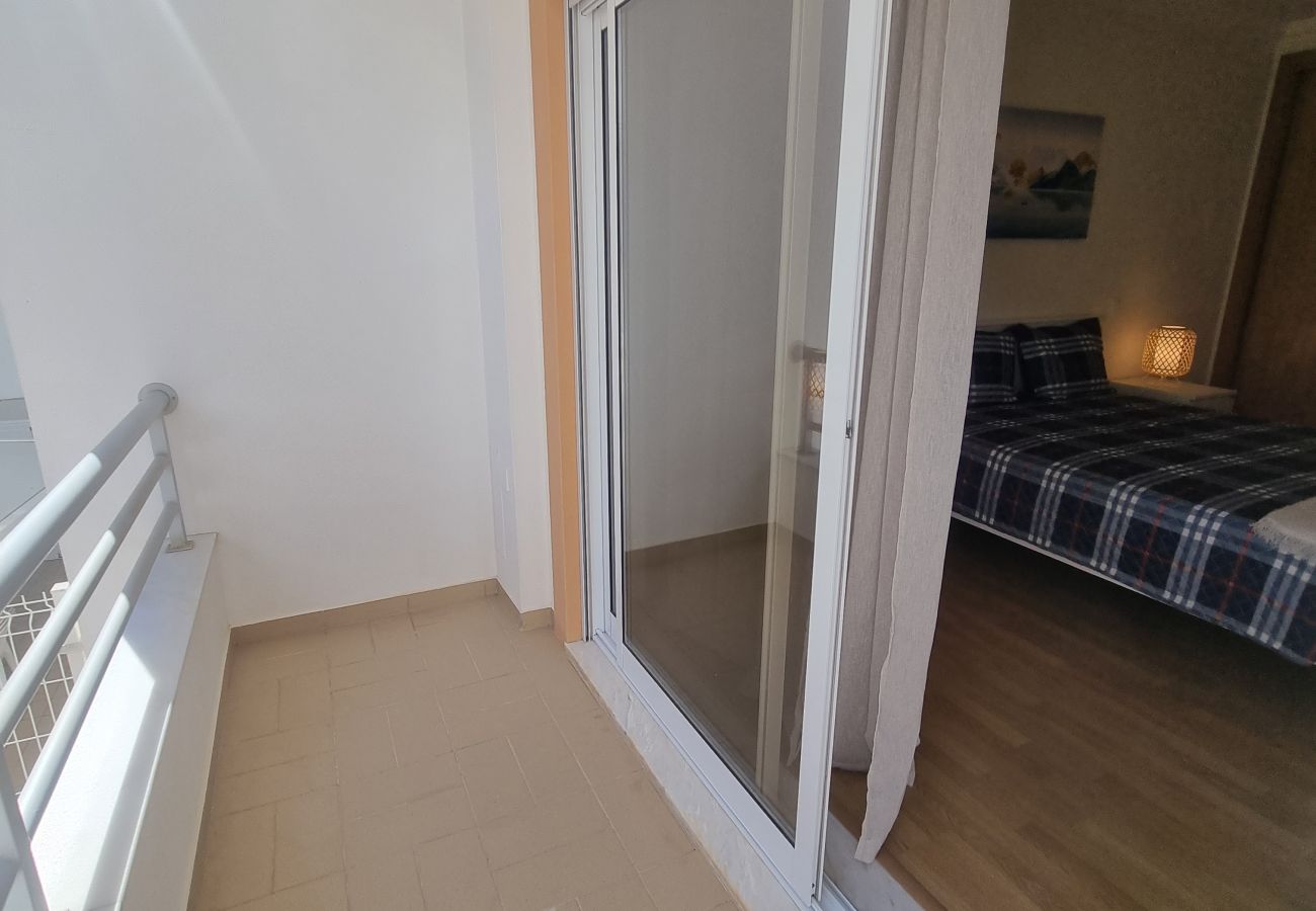 Appartement à Quarteira - T2 INFANTE 101 A/C MODERNO WI-FI GARAGEM 50M PRAIA