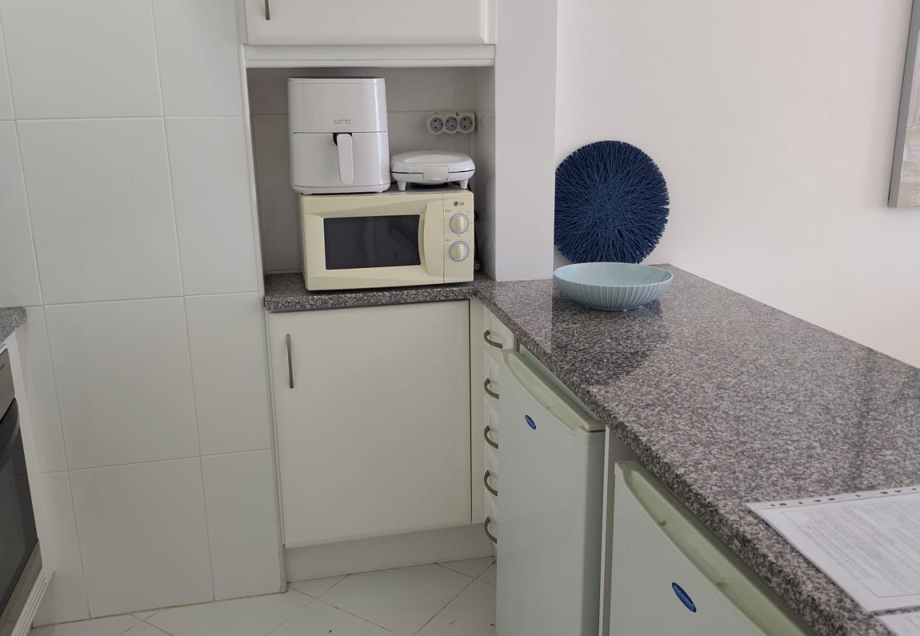 Appartement à Quarteira - T2 AZUL ACOLHEDOR FRENTE MAR