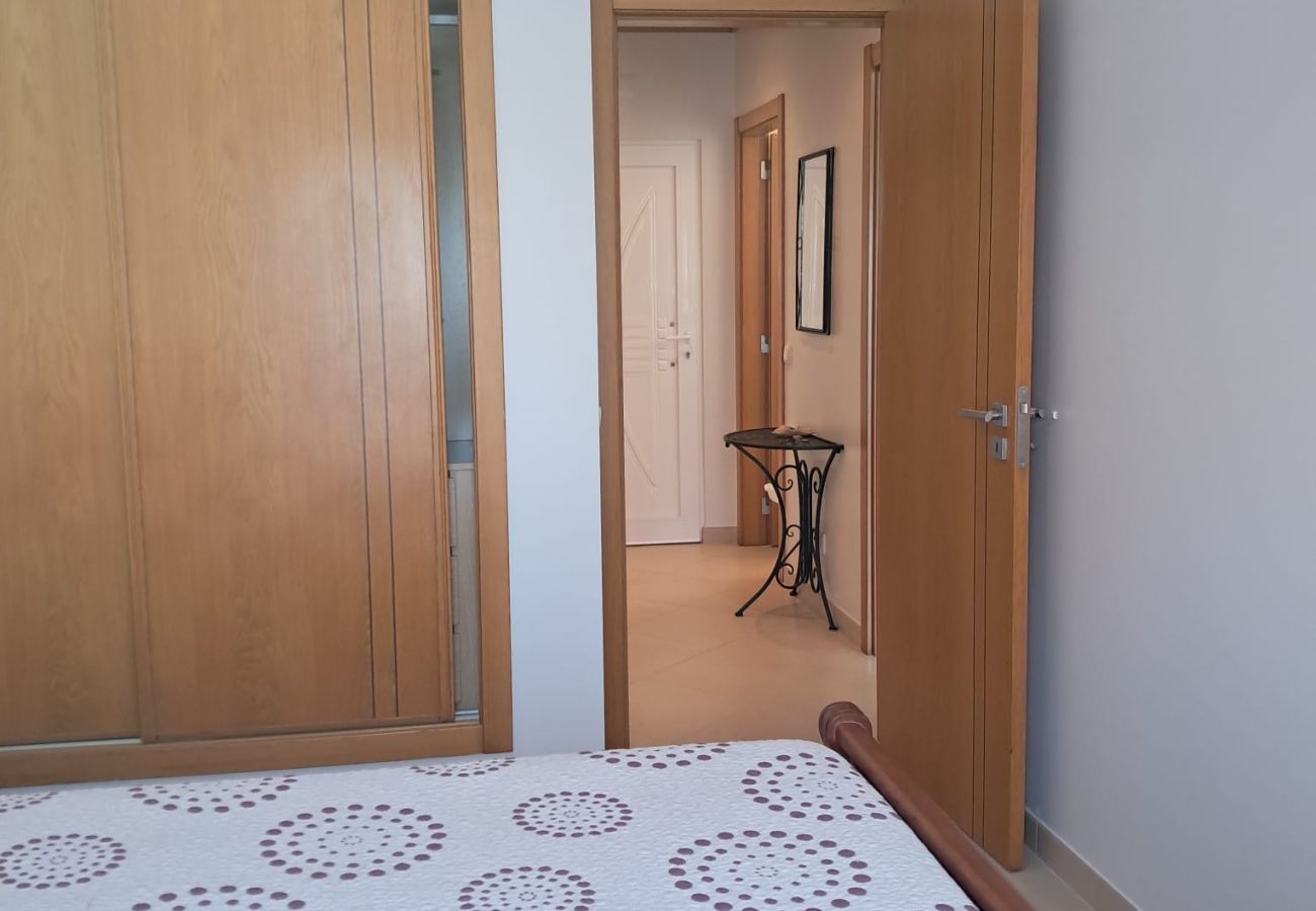 Appartement à Quarteira - T1 TAHITI-A/C, GARAGEM,WI-FI-PERTO DA PRAIA